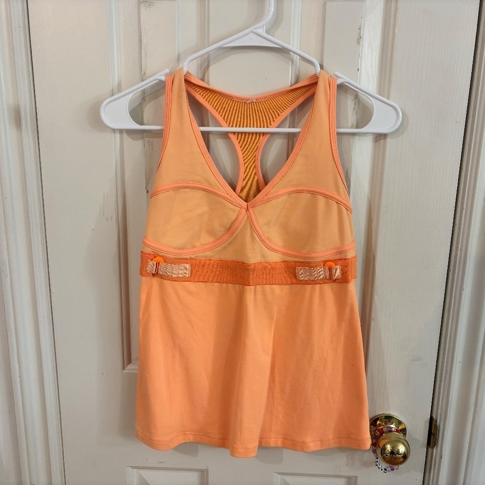 LULU LEMON TANK TOP ! please check photos for sizing